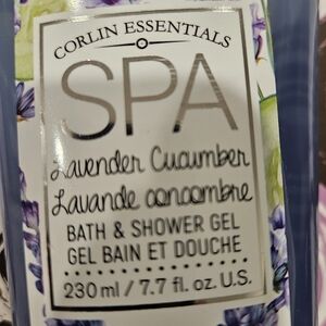 Essentials Lavender Cucumber Bath & Shower Gel - Blue and White